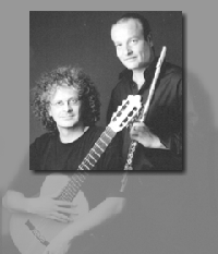 Cornell Wegmann (Querflöte) und Bernd Dahlmanns (Gitarre)